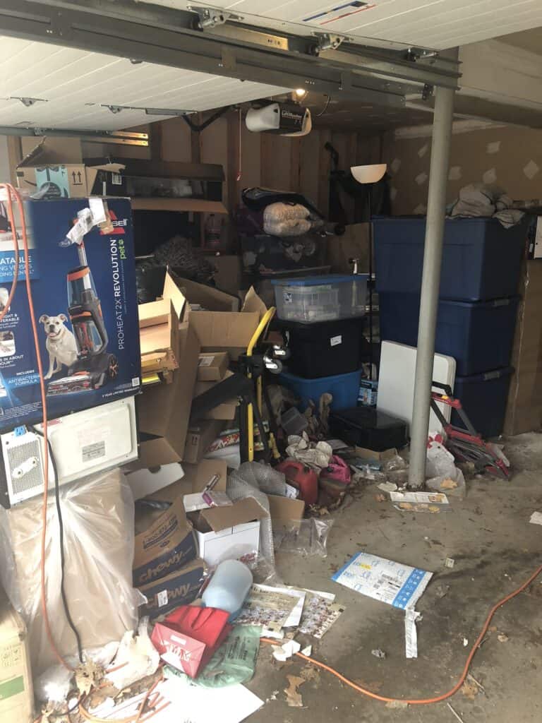 garage junk removal - Before