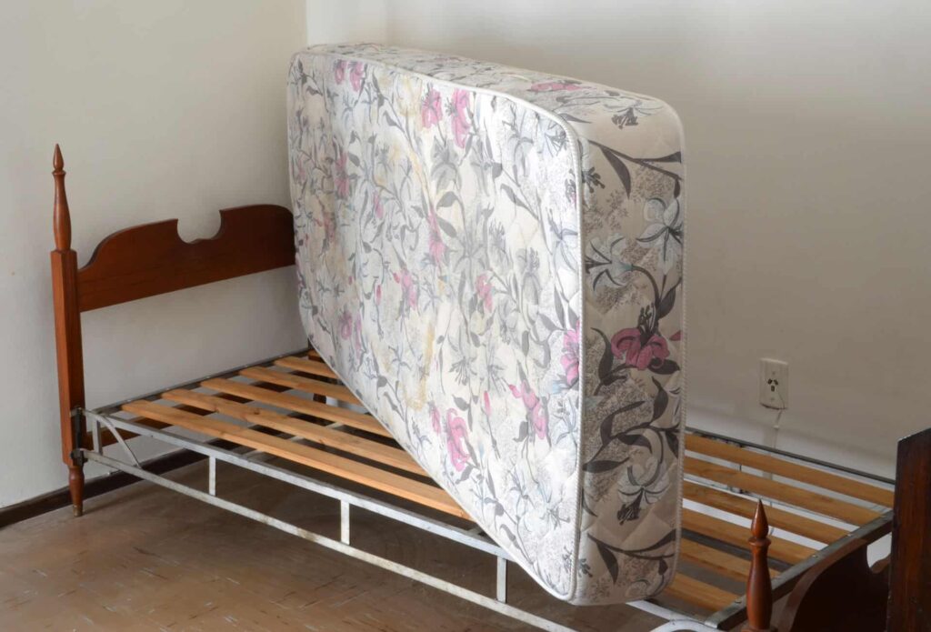Mattress removal services in Sudbury MA